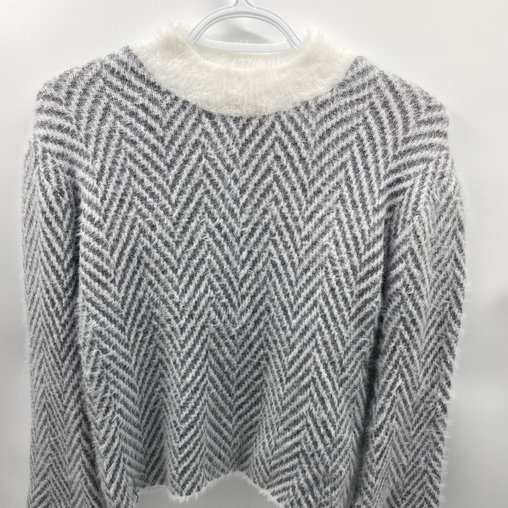KOTON WOMEN SWEATER  SUPER SOFT XS FUR WHITE BLACK